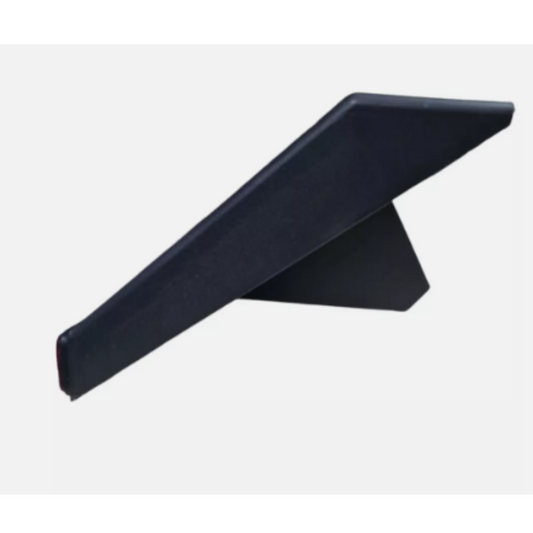 Riparo - paraspruzzi DX per trattori Fiat serie 66 - 43x40. Completo di catadiottro e stemma Fiat/Fiatagri