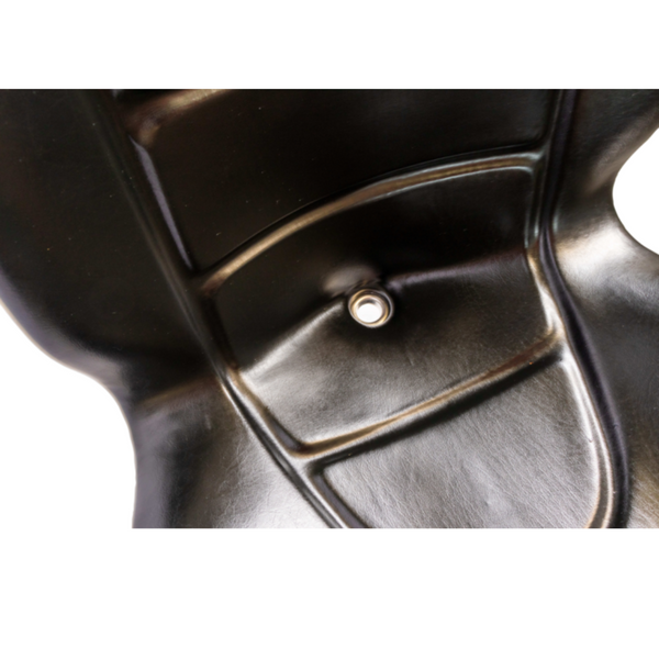 Sedile Compact con molleggio meccanico, ideale per trattori stretti da vigneto e frutteto. Struttura robusta, seduta ergonomica, schienale alto e regolazione longitudinale.