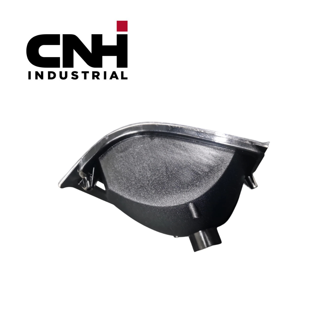 Proiettore indicatore di direzione CNH 82014130 per trattori New Holland serie M/TM e Ford 8160–8560. Freccia anteriore applicabile DX e SX. M160 TM190 TM175