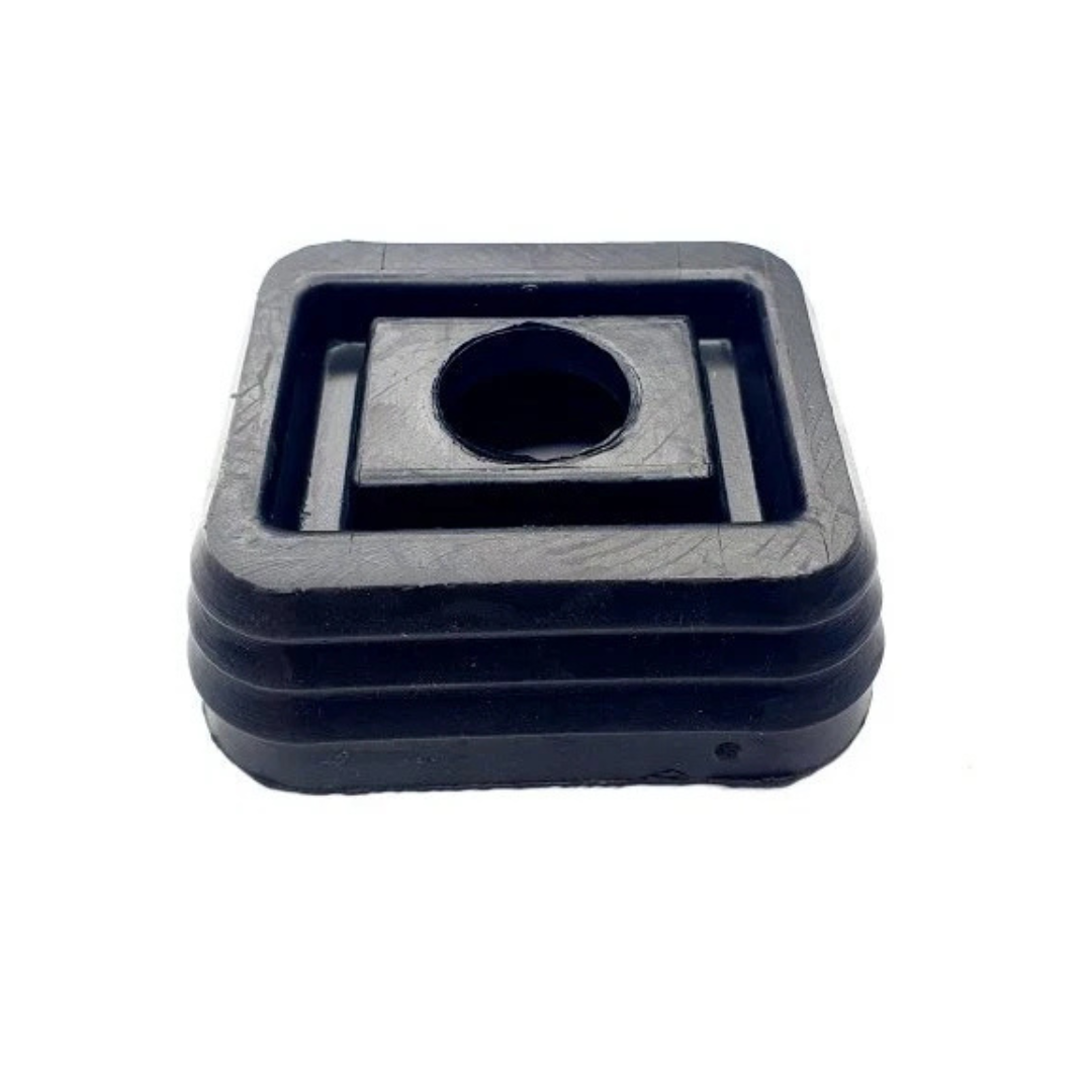 Cuffia parapolvere leva cambio su cruscotto per trattori Ford e Fiatagri 140.90 160.90 180.90. Ricambio resistente per protezione e restauri di veicoli agricoli