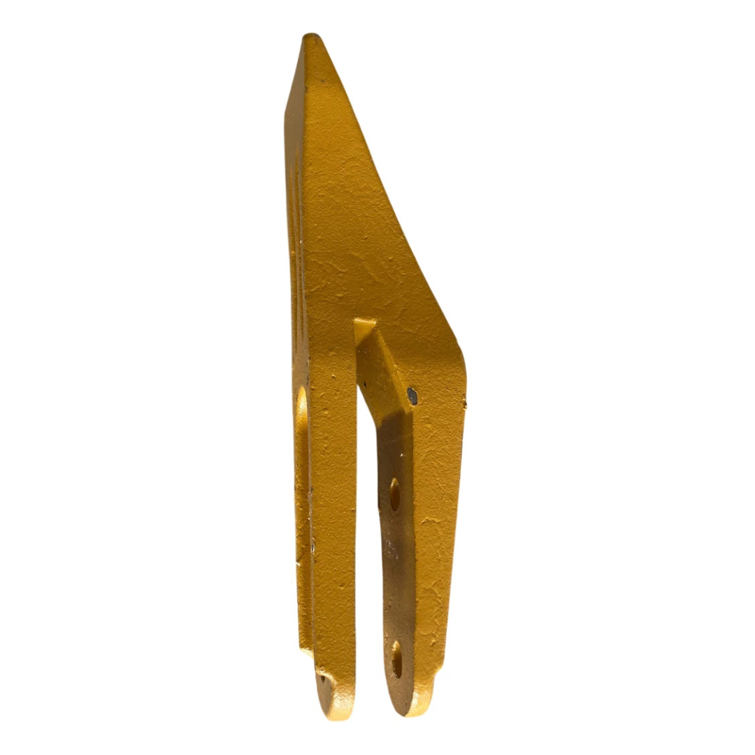 Dente a forcella Fiat 8269750 per pala meccanica FL4. Ricambio in acciaio rinforzato, resistente e durevole, ideale per lavori gravosi