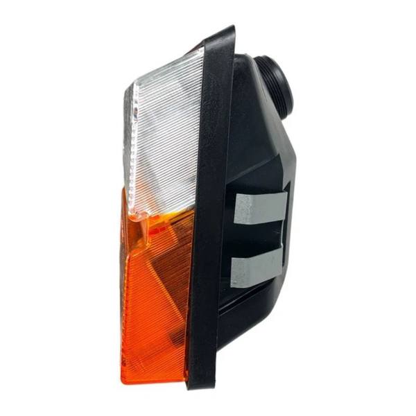 Fanale anteriore COBO 188×140 mm cod. 2.8019.400.0 per trattori Same, Lamborghini, Hürlimann. Funzioni direzione/posizione, 12V, omologato. Centurion, Buffalo