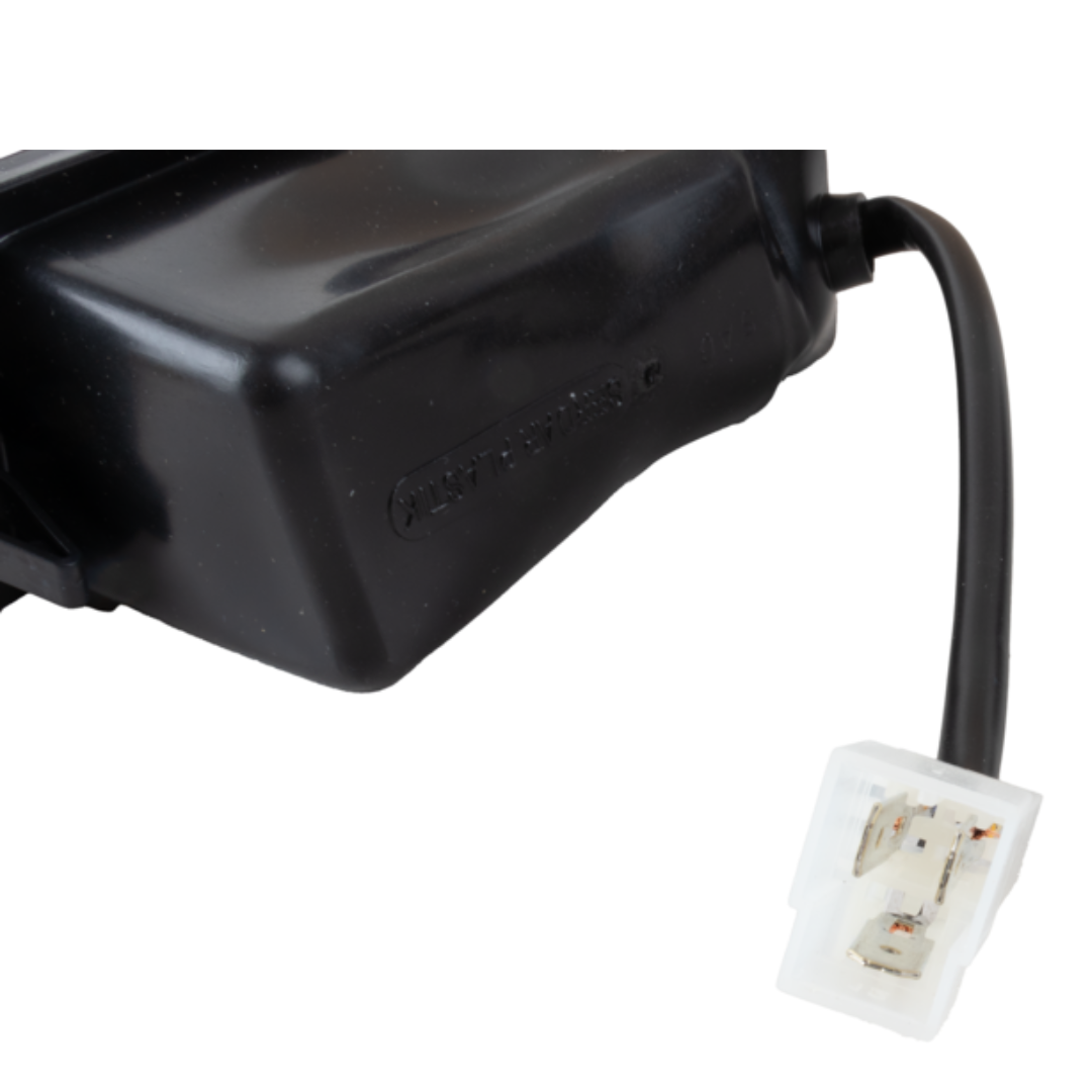 Fanale direzione-posizione DX 165x60 mm, certificato ECE R6 R7. Garantisce visibilità e sicurezza per trattori FIAT e LANDINI. Acquista ora con lampade incluse.