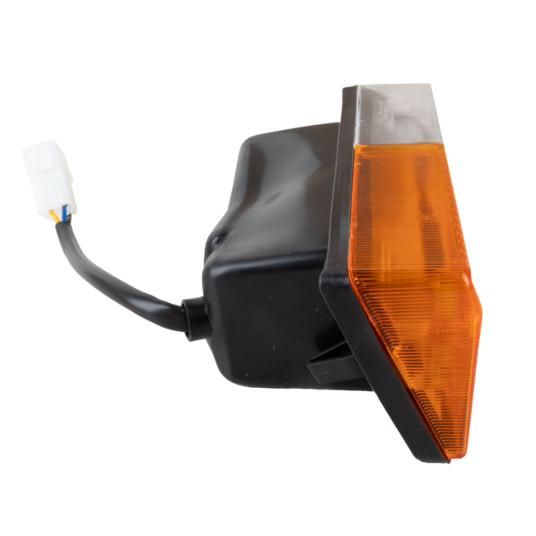 Fanale direzione-posizione DX 165x60 mm, certificato ECE R6 R7. Garantisce visibilità e sicurezza per trattori FIAT e LANDINI. Acquista ora con lampade incluse.