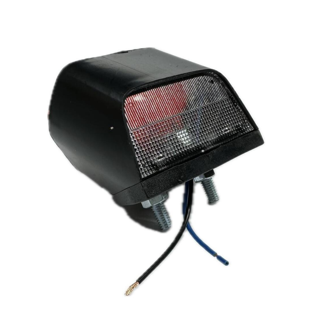 Fanale fanalino posteriore rosso SX FIAT 5119323 per trattori Serie Oro. Compatibile con 355C, 455C, 505C, 605C, 555C, 540, 640, 805C. Resistente e affidabile.
