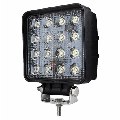 Faro da lavoro LED 48W 10‑36V, 3600 LM, 16 LED Epistar. Ampio raggio, IP67, corpo in alluminio, certificazioni CE/ROHS/R10. Ideale per trattori e macchine agricole.