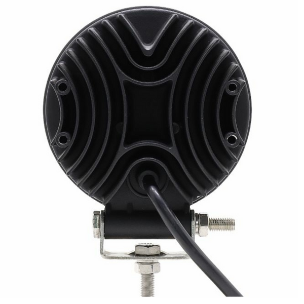 Faro LED rotondo Ø110mm 27W 2025 lumen, 9 LED, IP67. Ampio raggio, 10–36V. Ideale per trattori, off-road e mezzi da lavoro. Installazione universale.