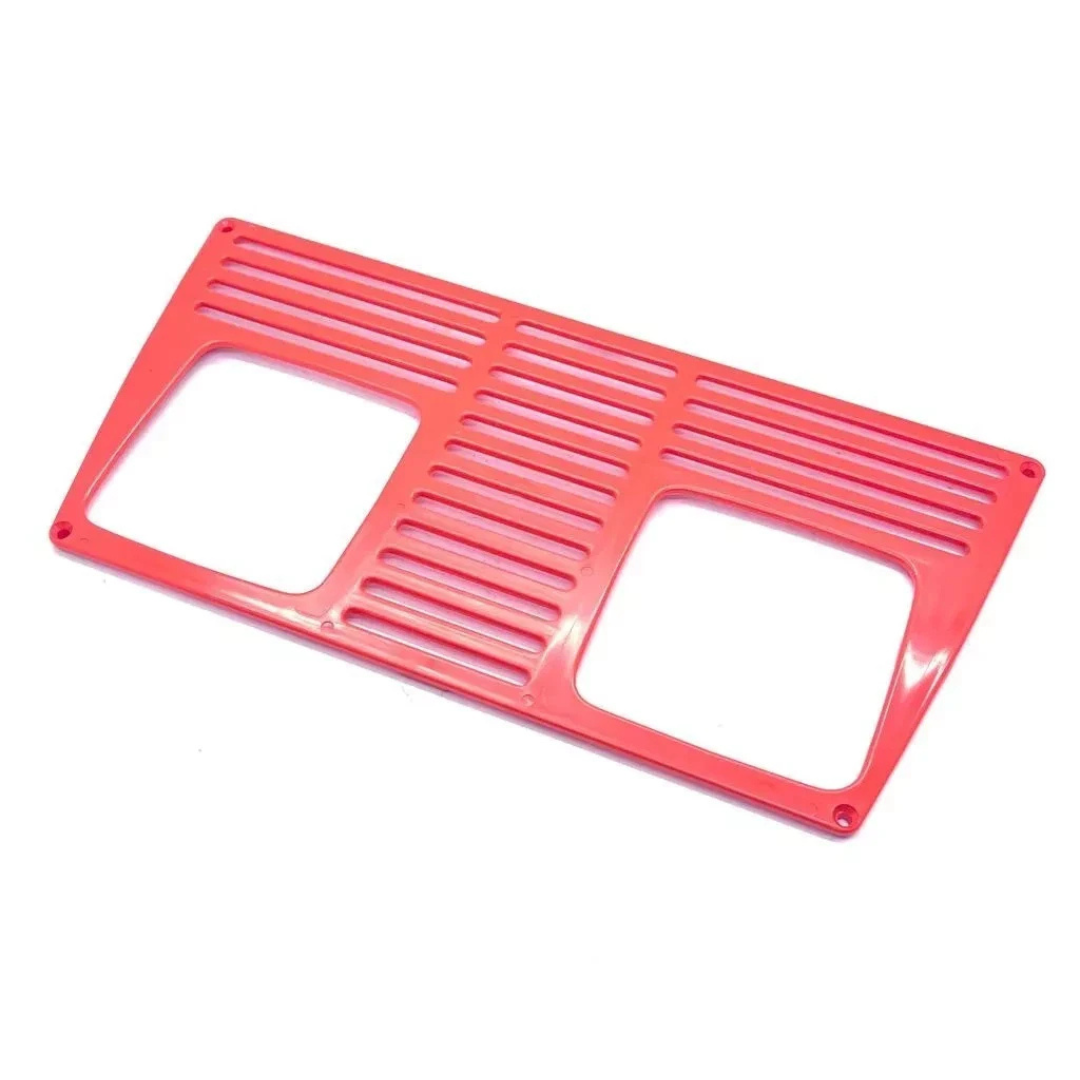 Mascherina griglia fari anteriore per trattori Same Saturno Centauro. Ricambio compatibile con vari modelli, ideale per restauri e protezione fari e radiatore.