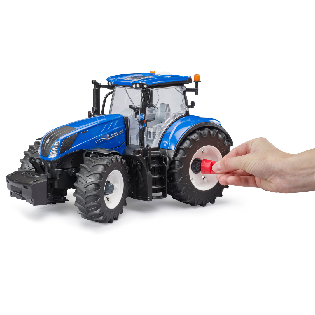 Modellino Bruder New Holland T7.340 in scala 1:16. Realistico, resistente e compatibile con accessori. Ideale per collezionisti e bambini. Fiat Trattori.