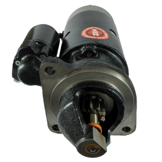 Motorino avviamento 12V 3kW 9 denti per trattori Fiat, Ford, New Holland, Case e Agrifull. Adattabile rif. 4807375 e Bosh. Ricambio Zen robusto e affidabile.