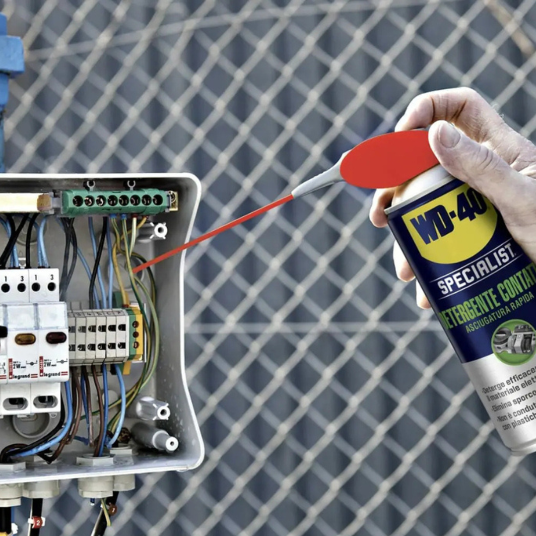 WD-40 SPECIALIST--  Super Sbloccante, Detergente Contatti, Lubrificante al silicone, Grasso Spray, Sgrassante