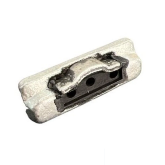 Spina fissaggio capsula dente STD compatibile Esco V13SYL e V17SYL per benne escavatori Kubota. Ricambio resistente, ideale per uso professionale in cantiere.