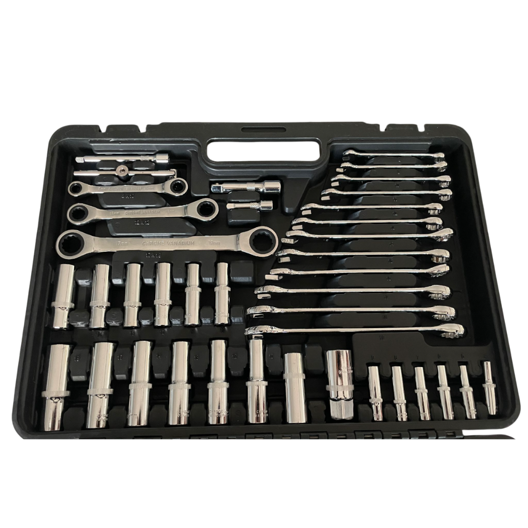 Set chiavi assortite 150 pezzi in valigetta. Include chiavi a bussola, cricchetto, inglesi, brugola. Qualità professionale per officina e fai-da-te. Dr. Socket.